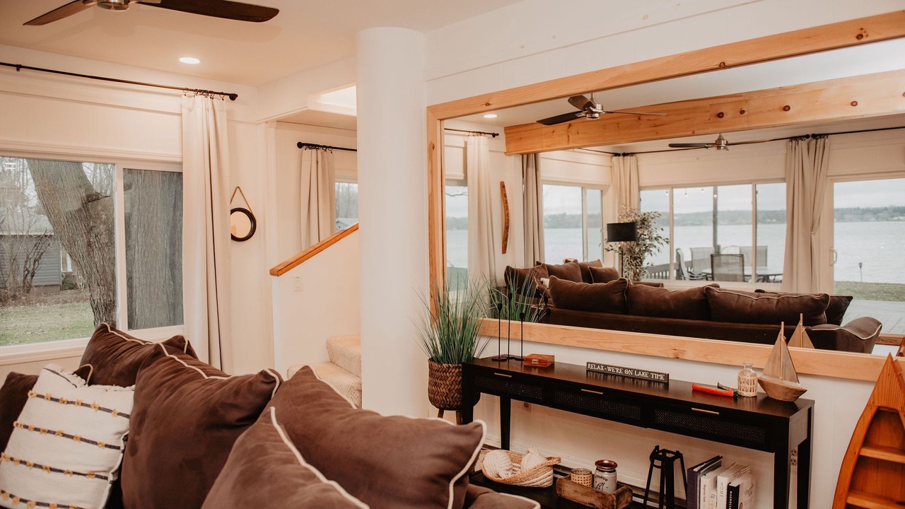 Photo of Livingroom in Auburn