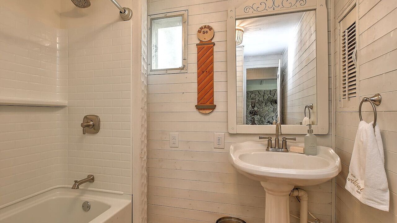 Photo of Bathroom in Johnson City