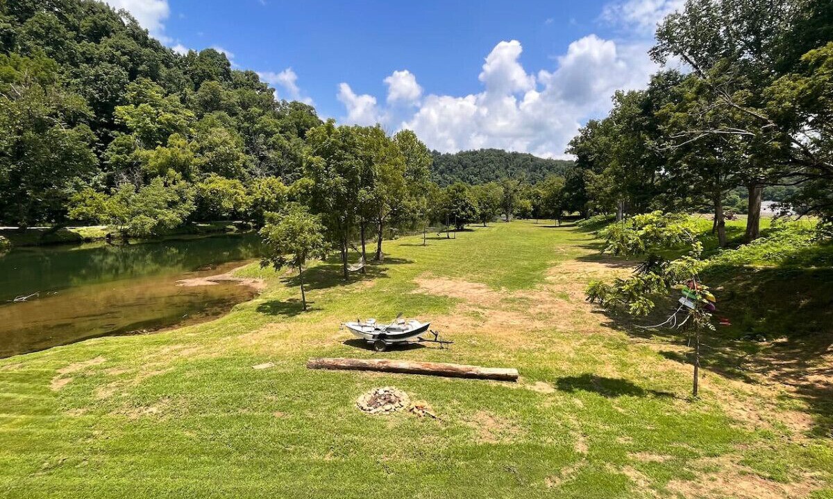 Photo of Others in Johnson City