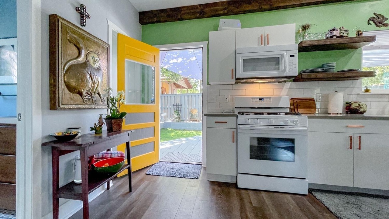 Photo of Kitchen in Midtown