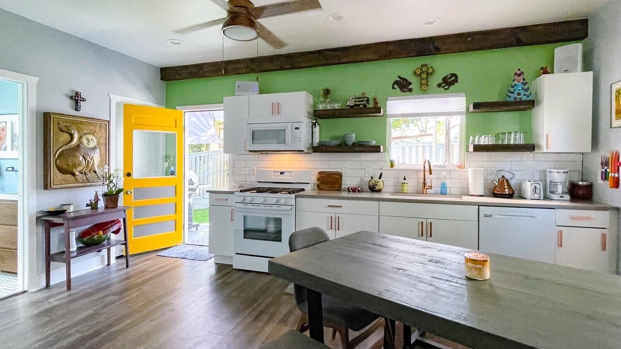 Photo of Kitchen in Midtown