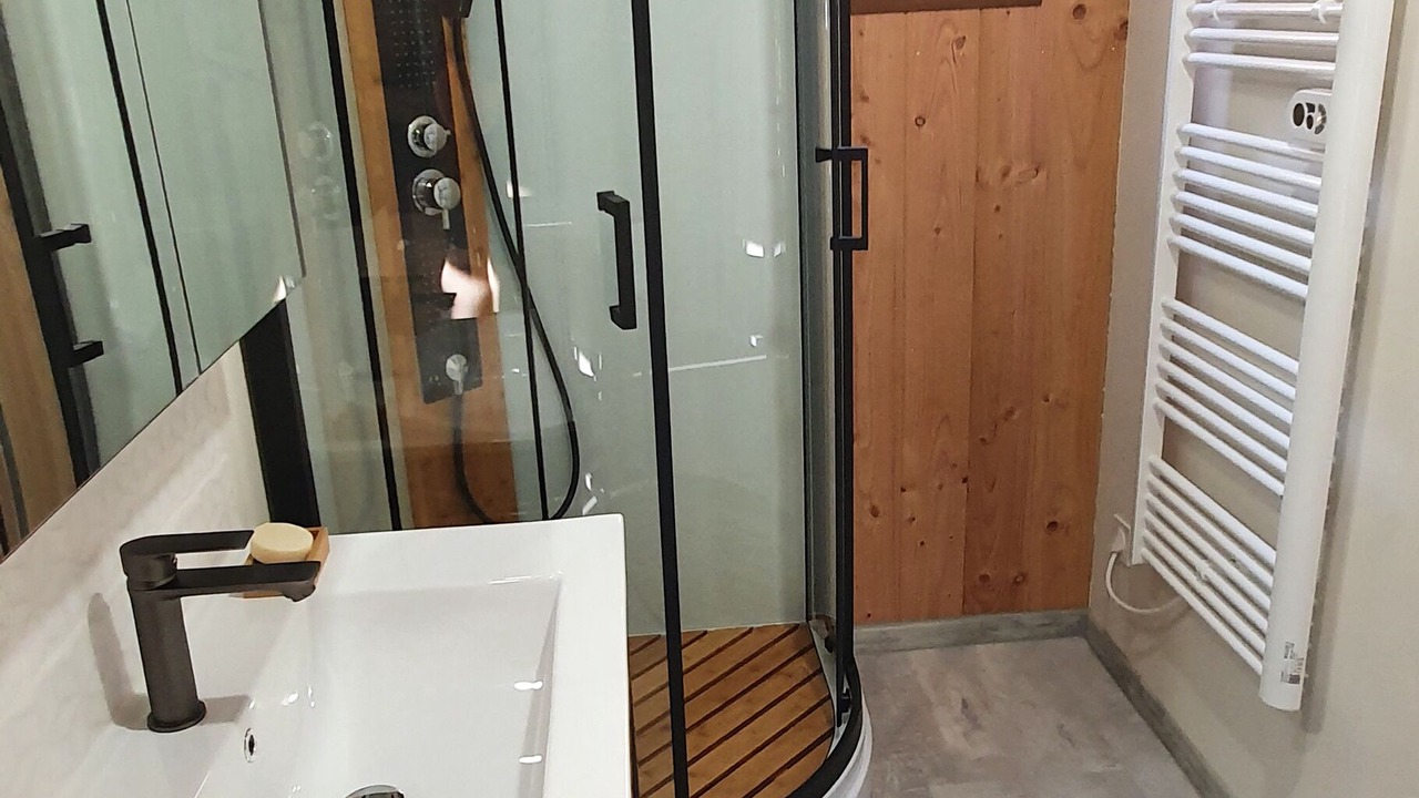 Photo of Bathroom in Montreal
