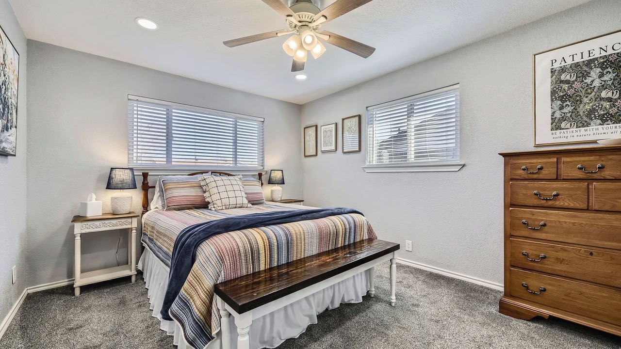 Photo of Bedroom in Haltom City