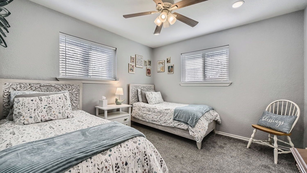 Photo of Bedroom in Haltom City
