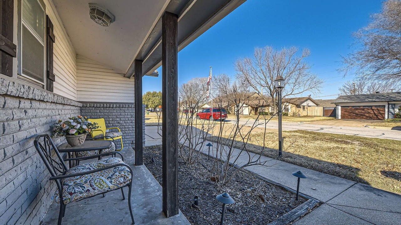 Photo of Patio Balcony in Haltom City