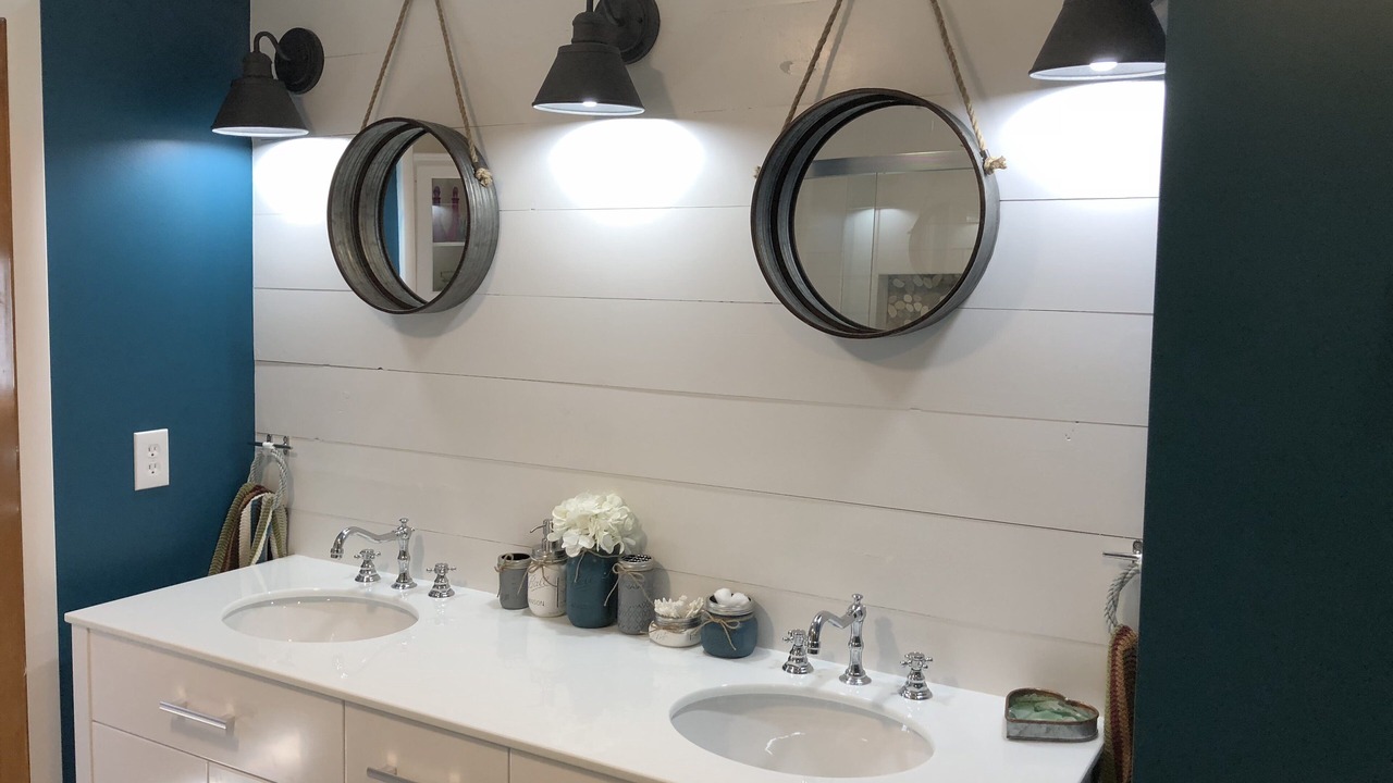 Photo of Bathroom in Conesus