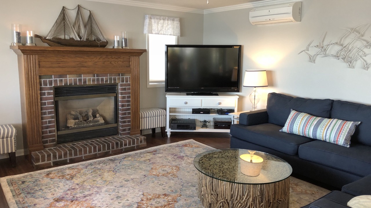 Photo of Livingroom in Conesus