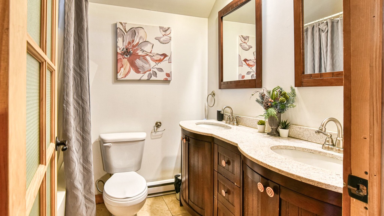Photo of Bathroom in Wentworth-Nord