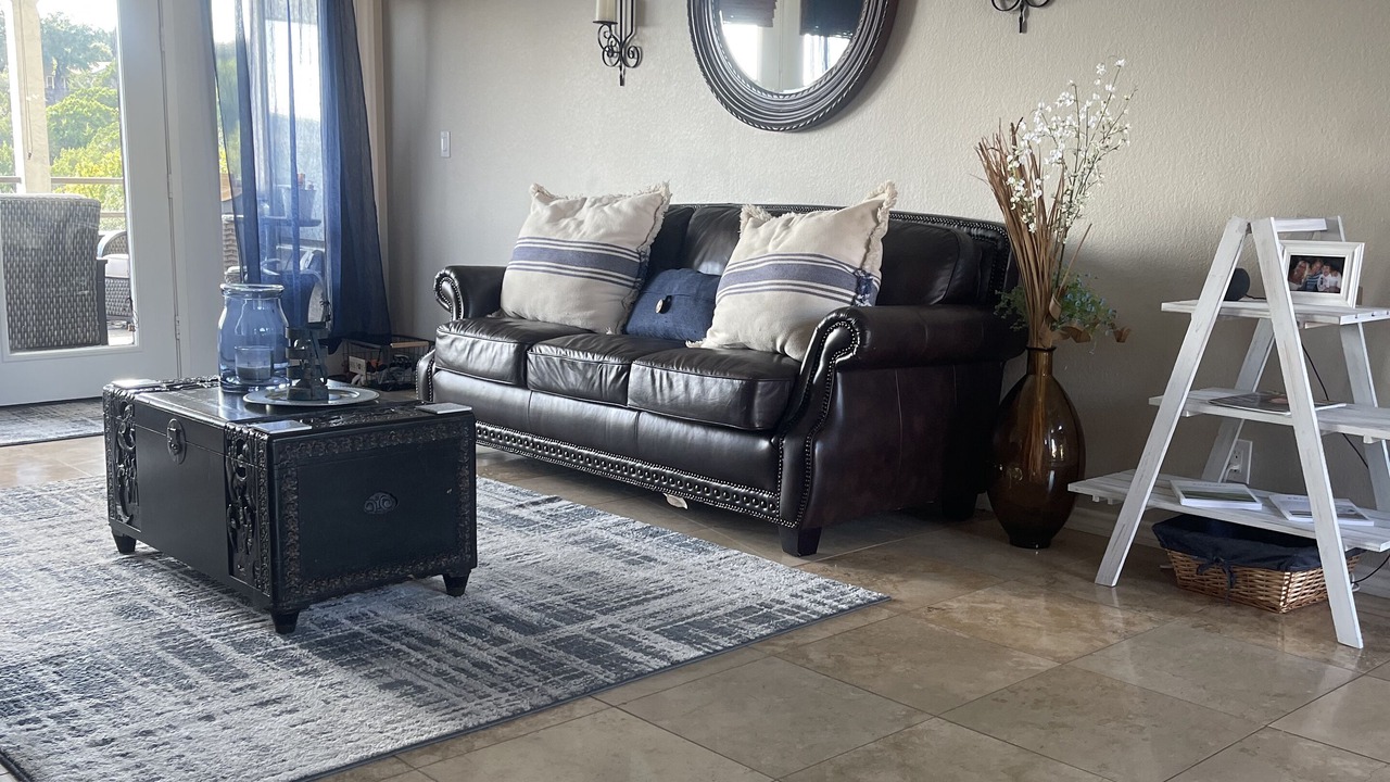 Photo of Livingroom in Highland Lake Estates