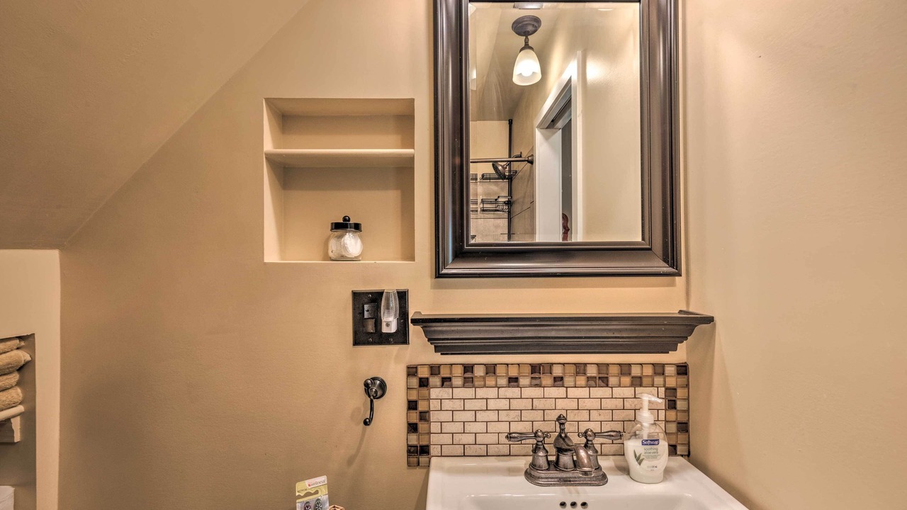 Photo of Bathroom in Cloudcroft