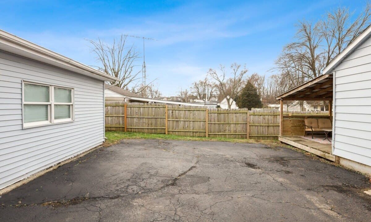 Photo of Outdoor in Newark