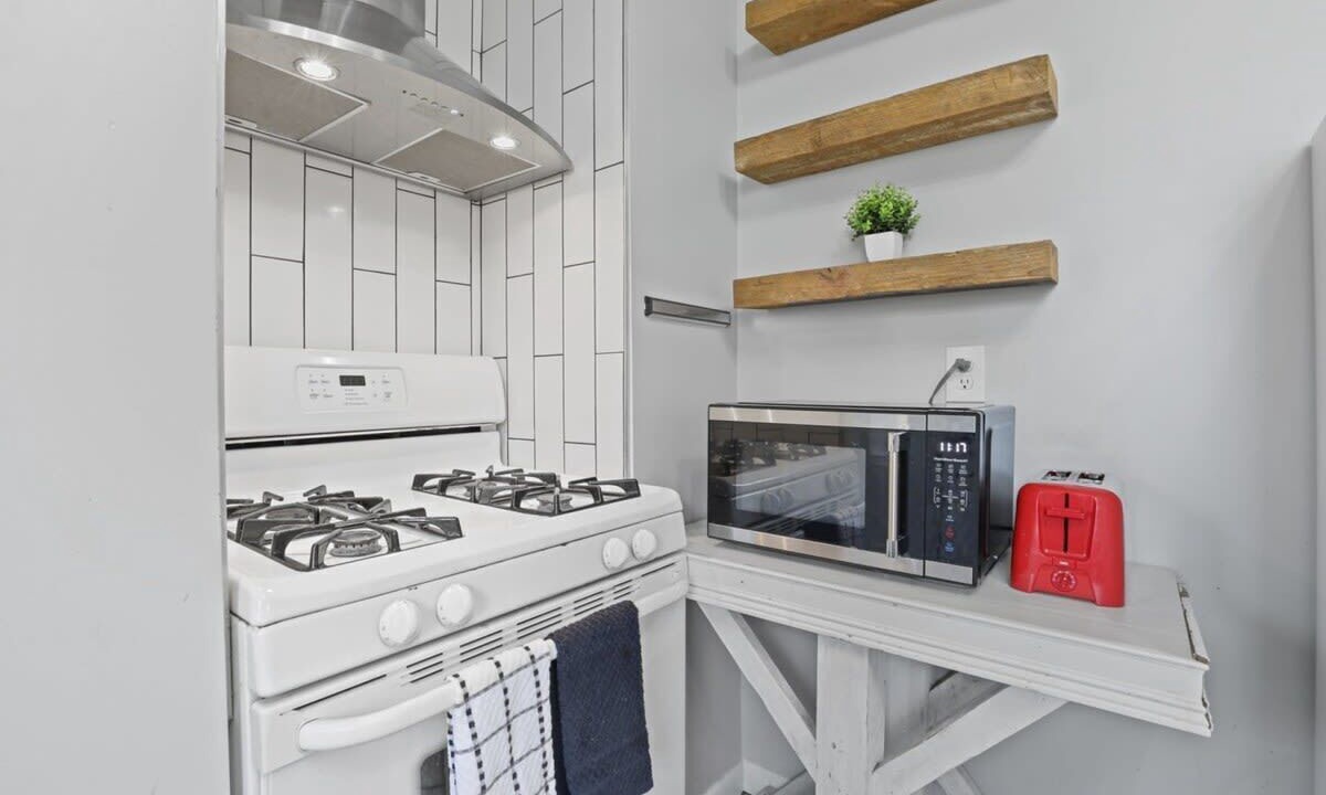 Photo of Kitchen in Newark
