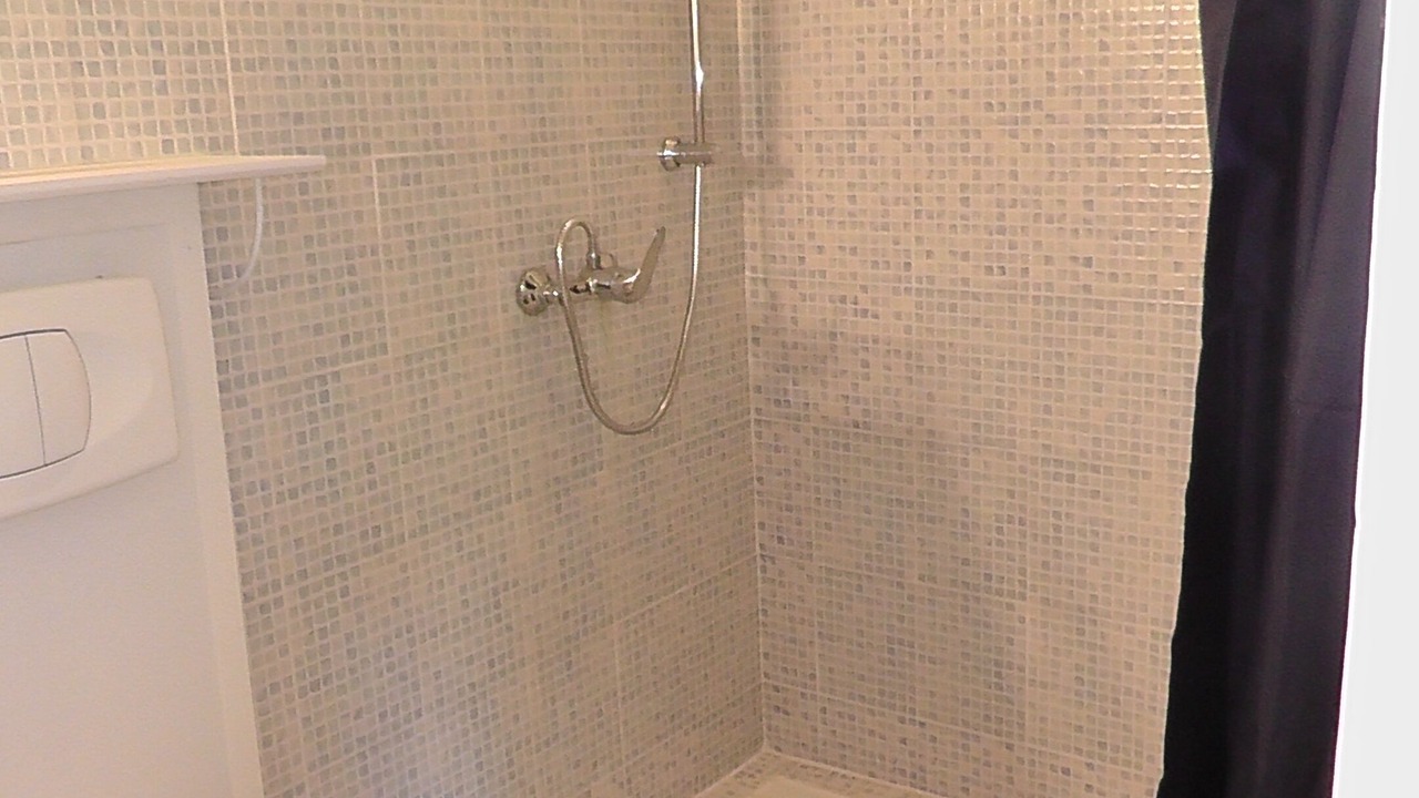 Photo of Bathroom in Saint-Florent-sur-Auzonnet