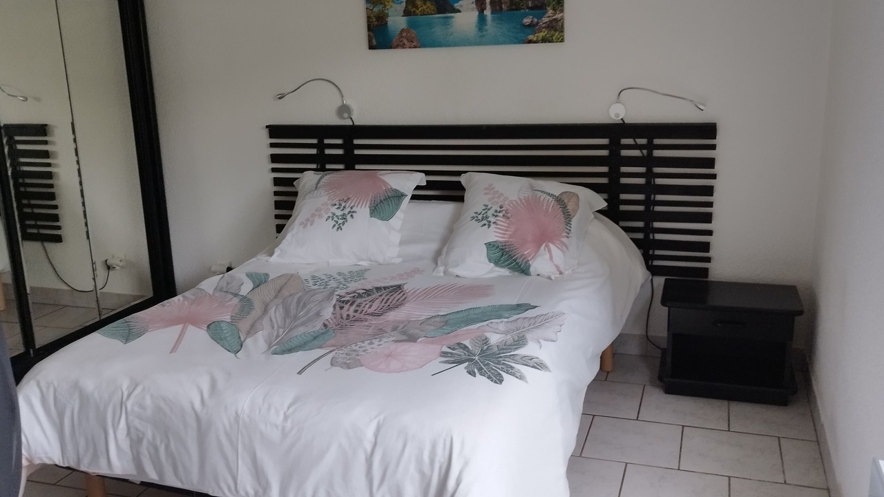 Photo of Bedroom in Saint-Florent-sur-Auzonnet