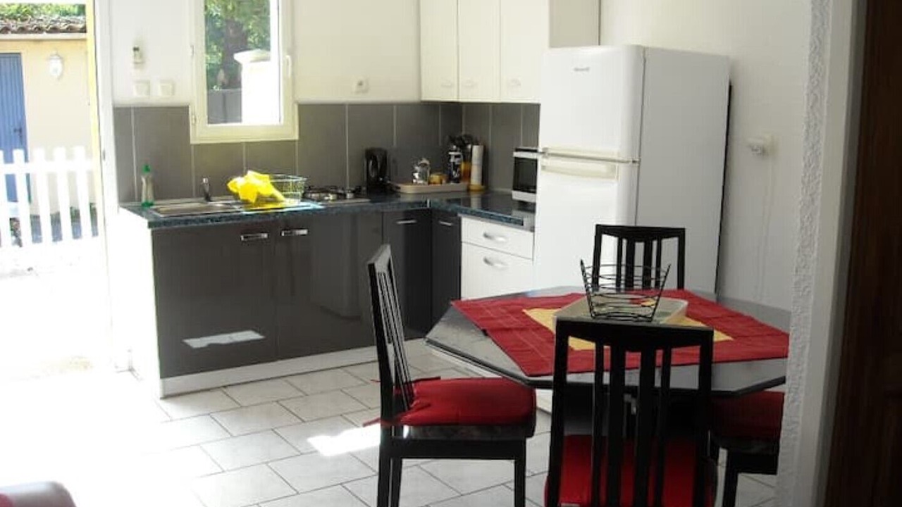 Photo of Kitchen in Saint-Florent-sur-Auzonnet