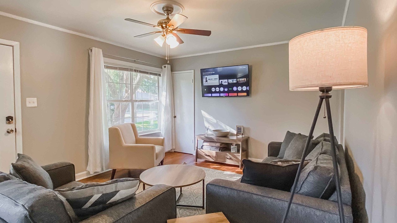 Photo of Livingroom in Hattiesburg