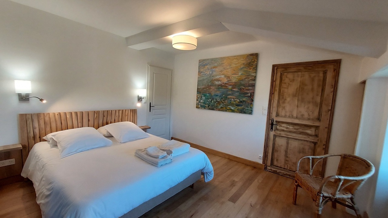 Photo of Bedroom in Courbiac