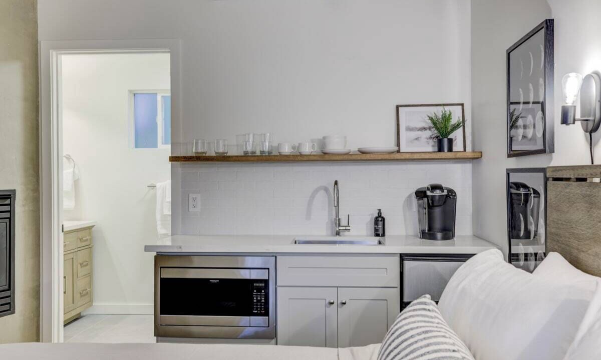 Photo of Bedroom in Lakeside Park
