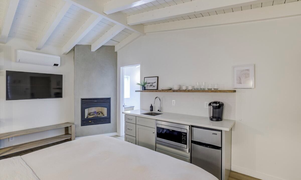 Photo of Bedroom in Lakeside Park