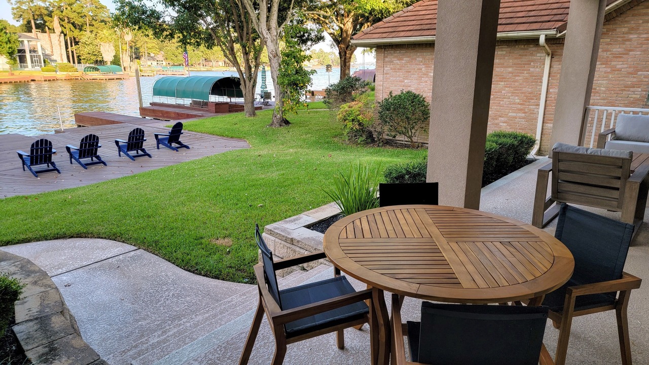 Photo of Outdoor in Walden on Lake Conroe