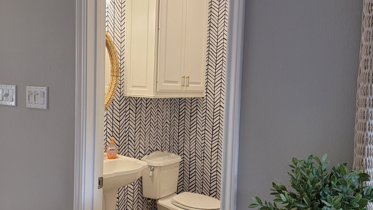 Photo of Bathroom in Walden on Lake Conroe
