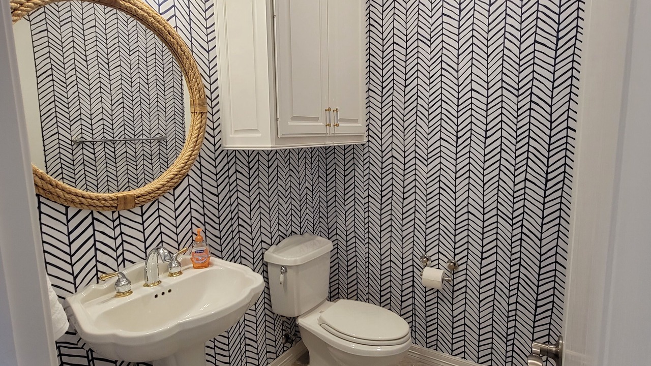Photo of Bathroom in Walden on Lake Conroe