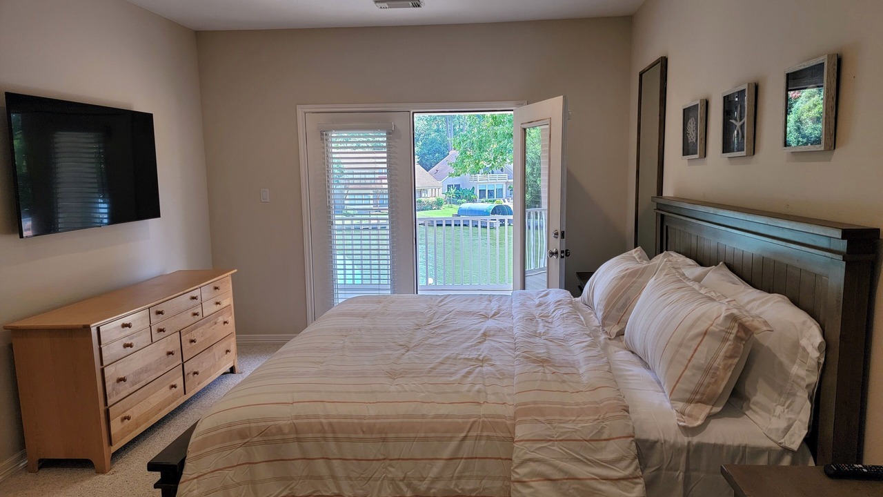 Photo of Bedroom in Walden on Lake Conroe