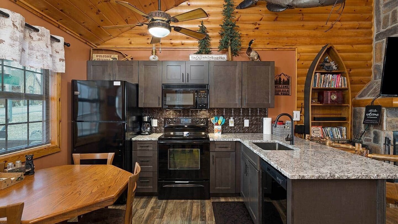 Photo of Kitchen in Notch Estates