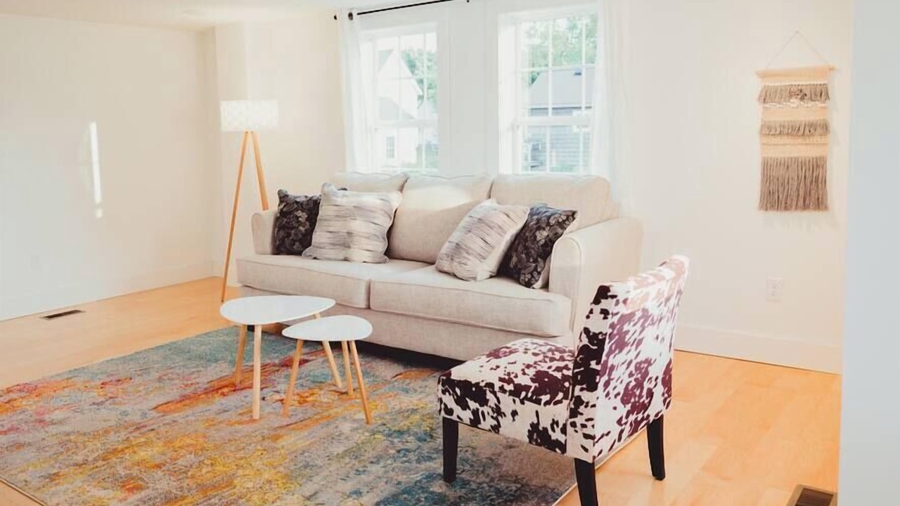 Photo of Livingroom in Laurium