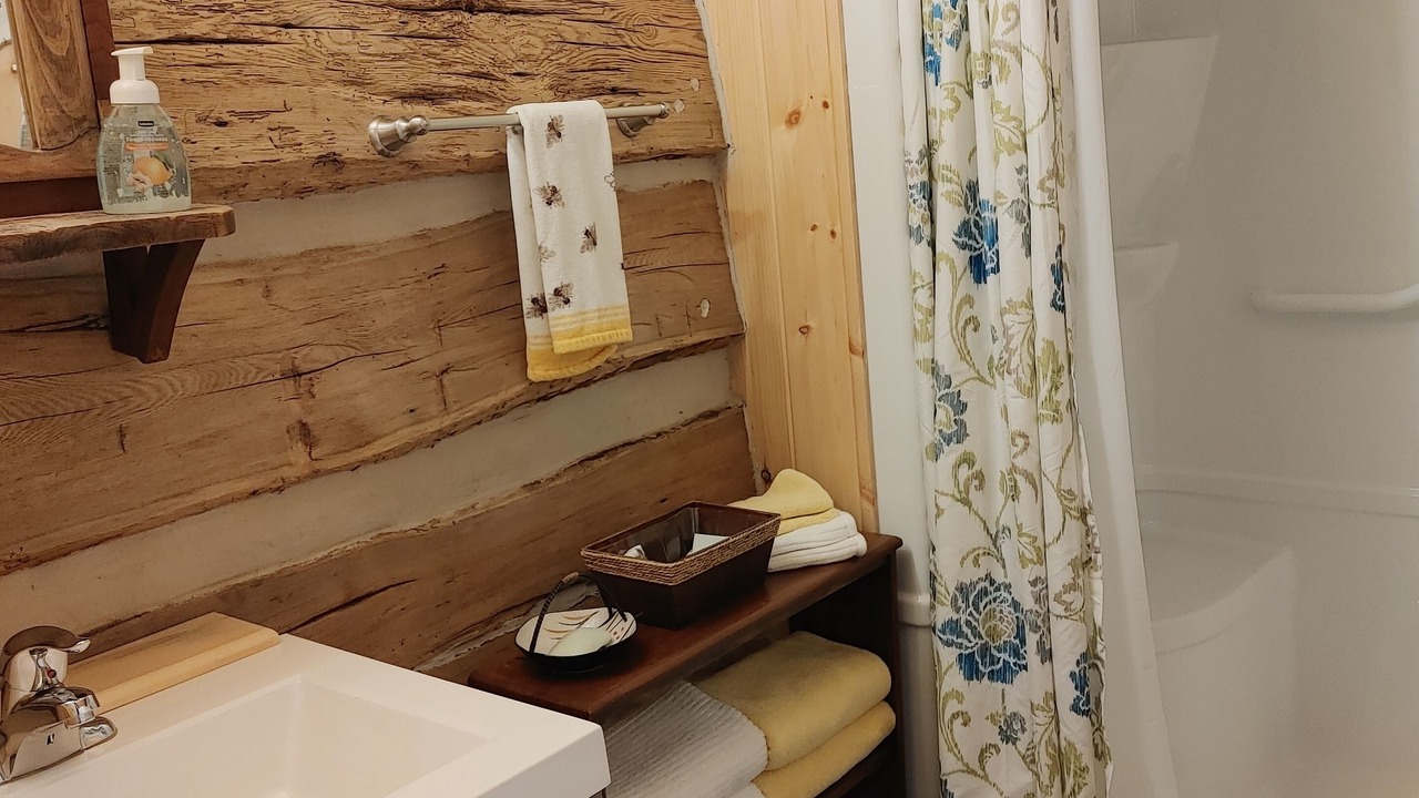 Photo of Bathroom in Killaloe