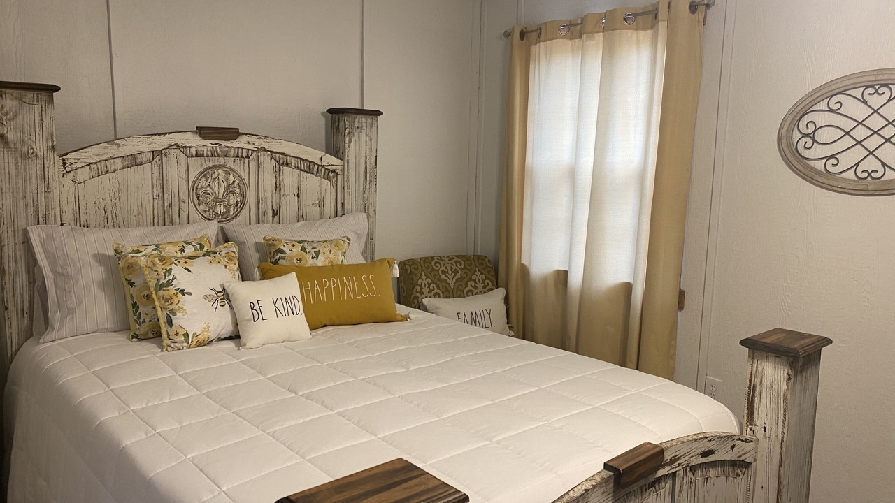 Photo of Bedroom in Saint Joe