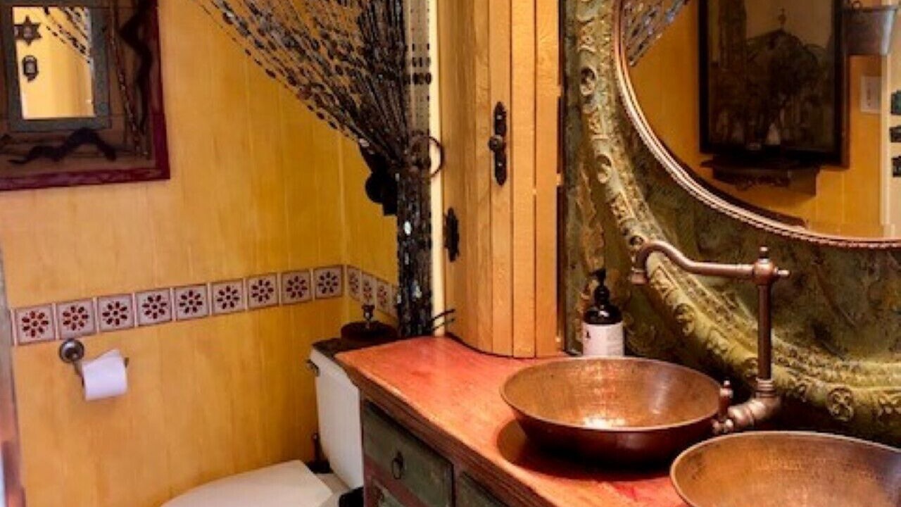 Photo of Bathroom in Dickinson