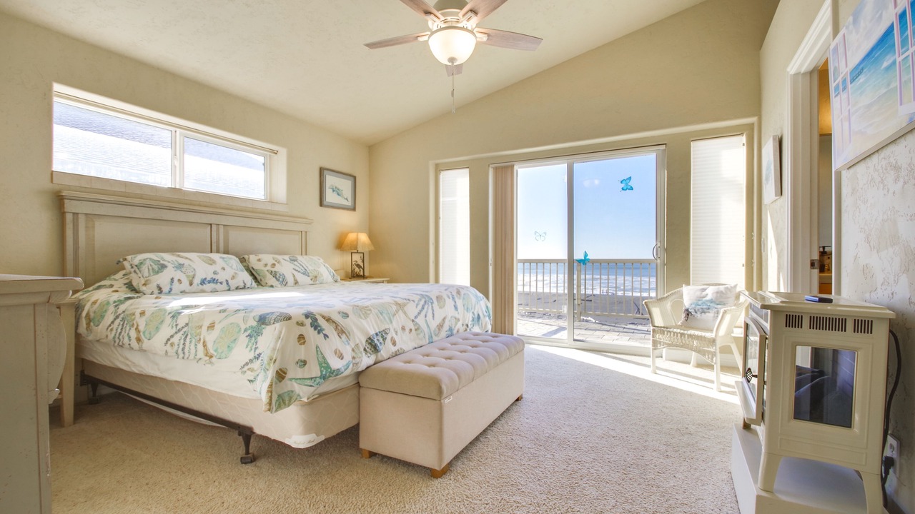 Photo of Patio Balcony in Gold Beach