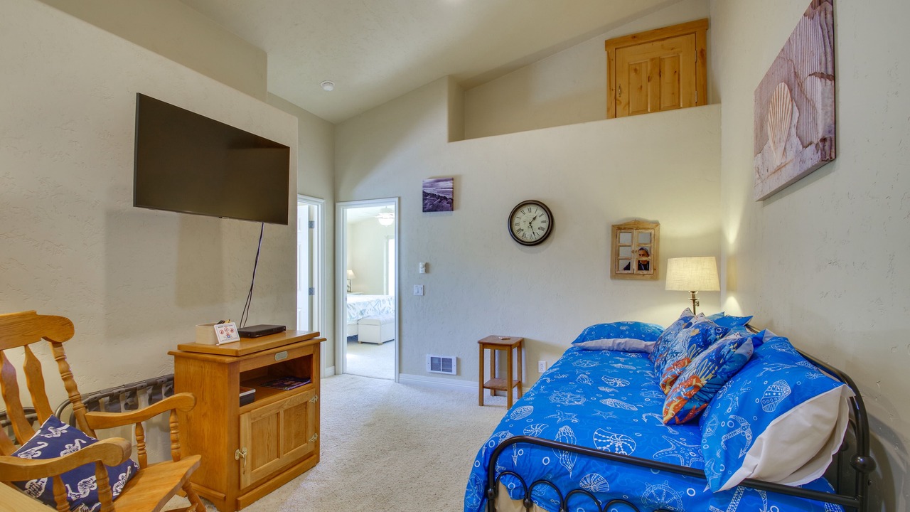 Photo of Bedroom in Gold Beach