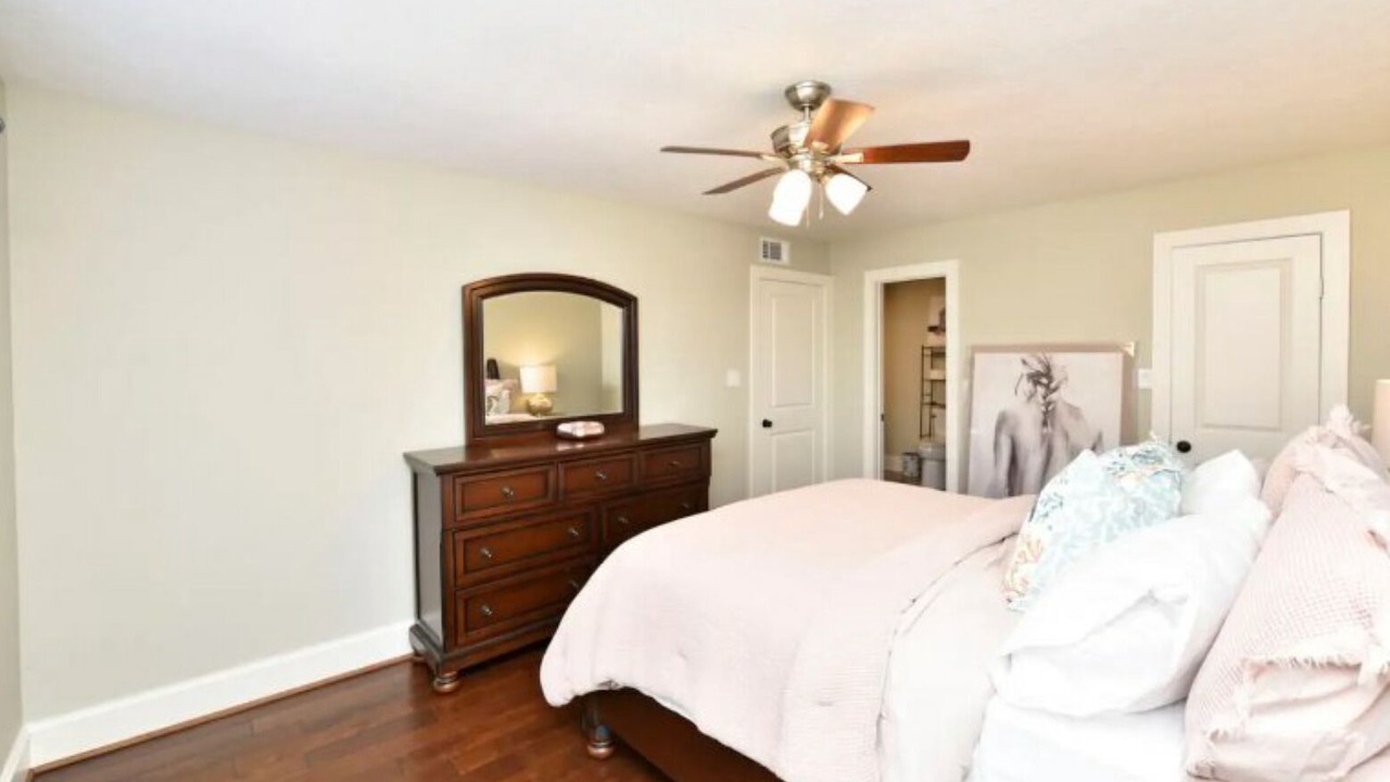 Photo of Bedroom in Brookhollow