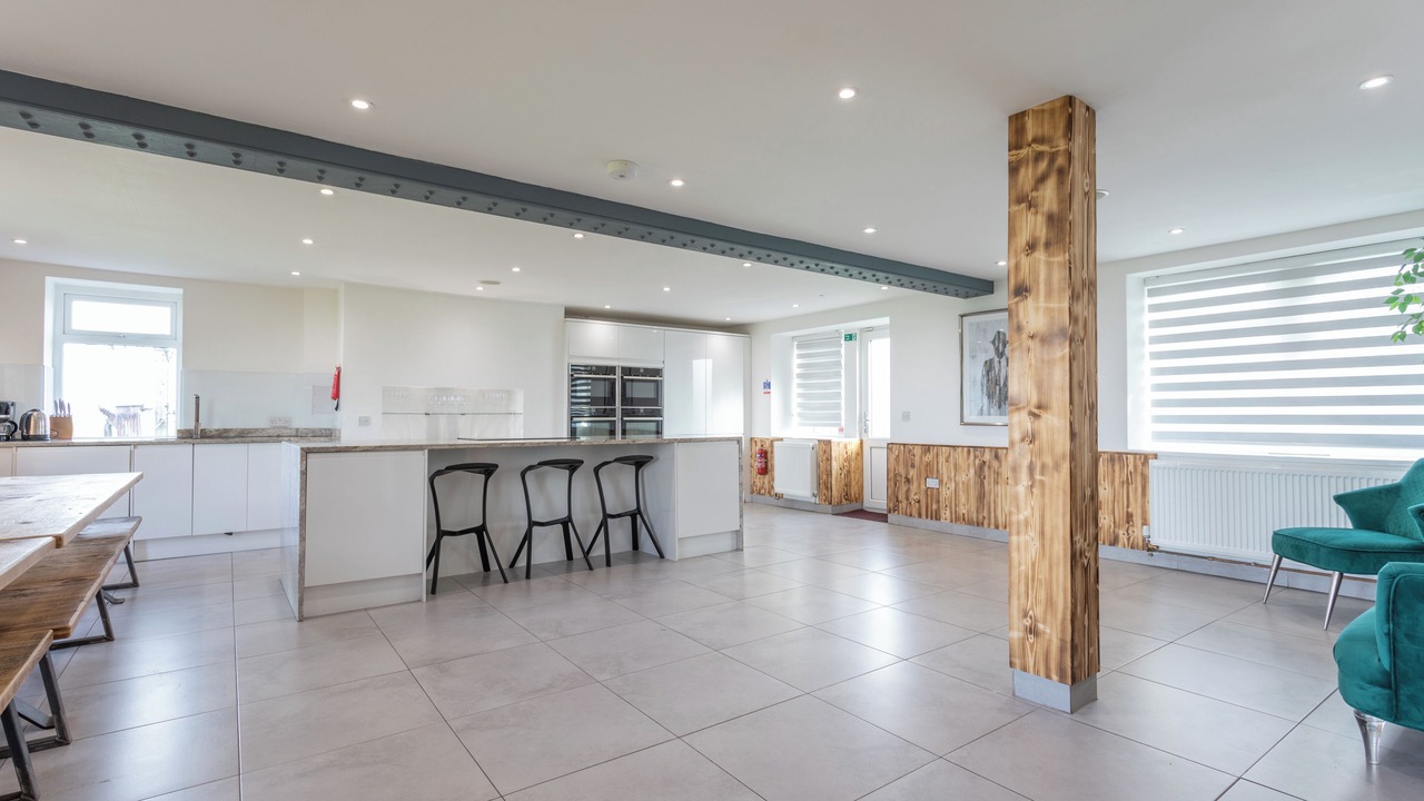 Photo of Others in Ainley Top