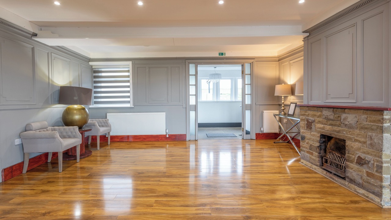 Photo of Others in Ainley Top