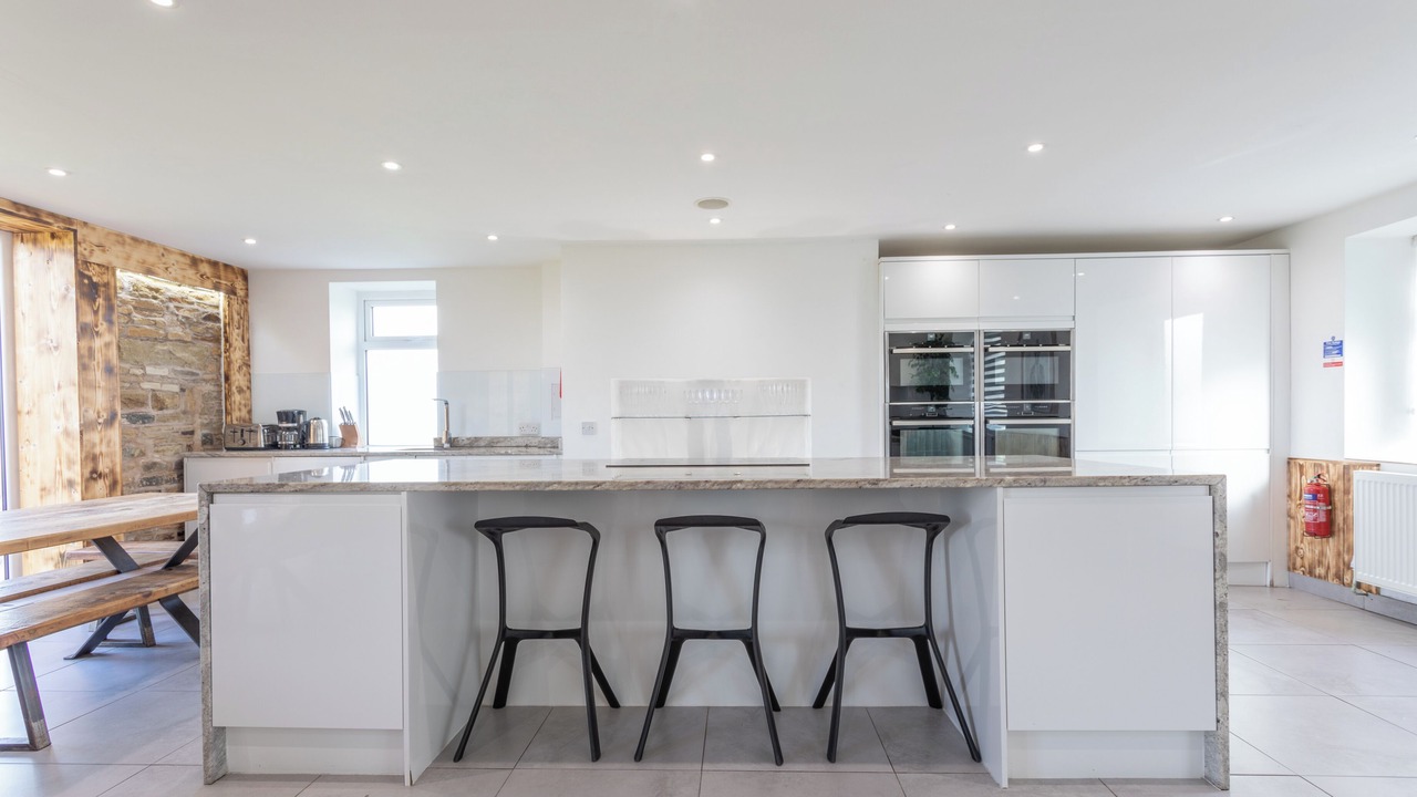 Photo of Others in Ainley Top