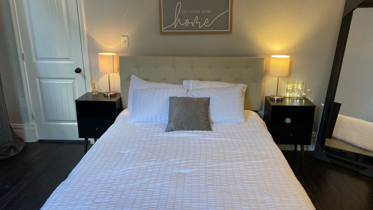 Photo of Bedroom in St. Louis
