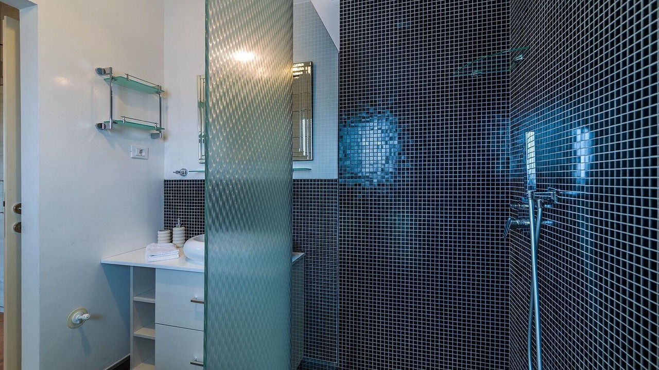 Photo of Bathroom in Matohanci
