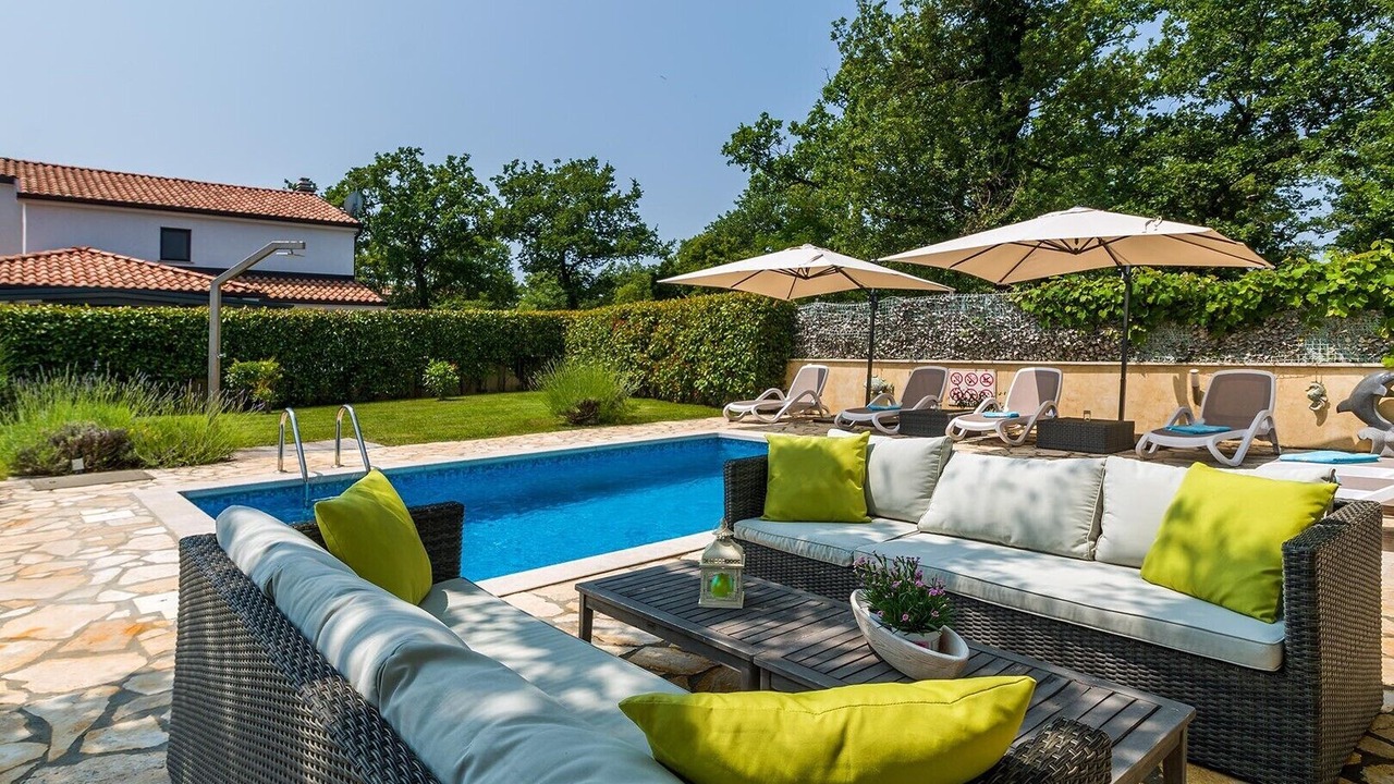 Photo of Outdoor in Matohanci