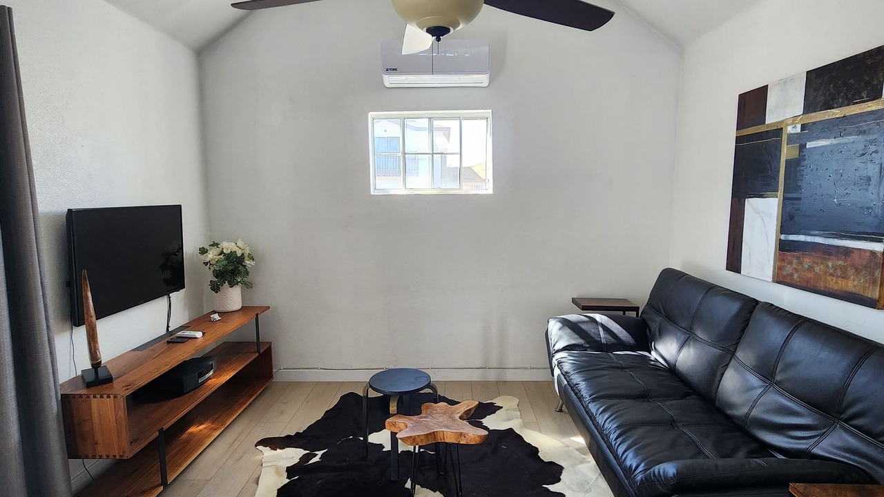 Photo of Livingroom in Imperial Beach