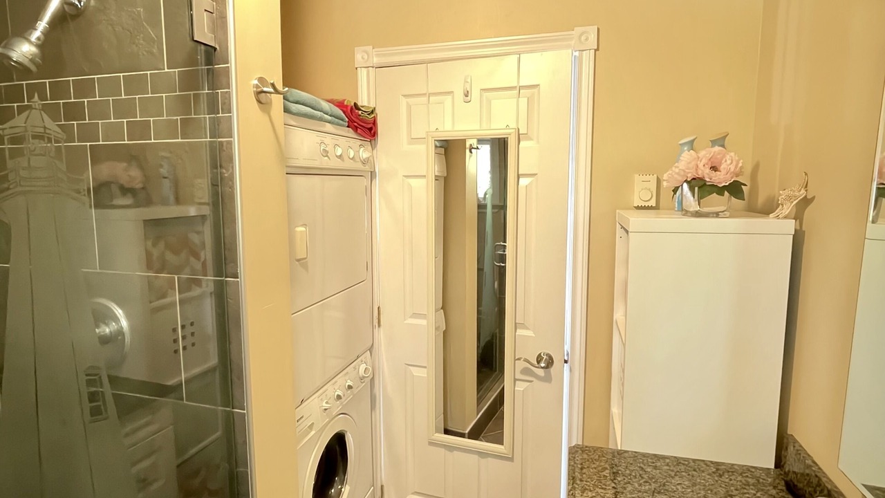 Photo of Bathroom in Todds Island