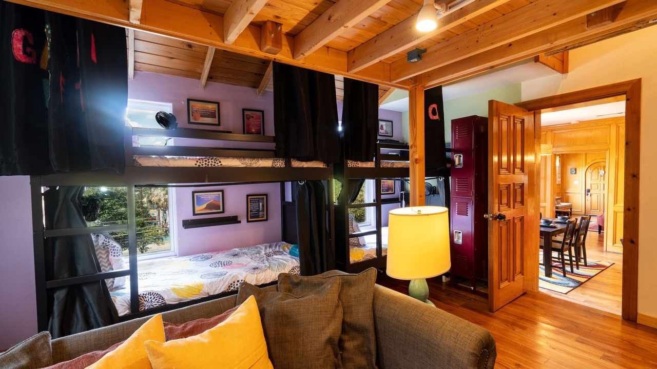 Photo of Bedroom in Barton Heights