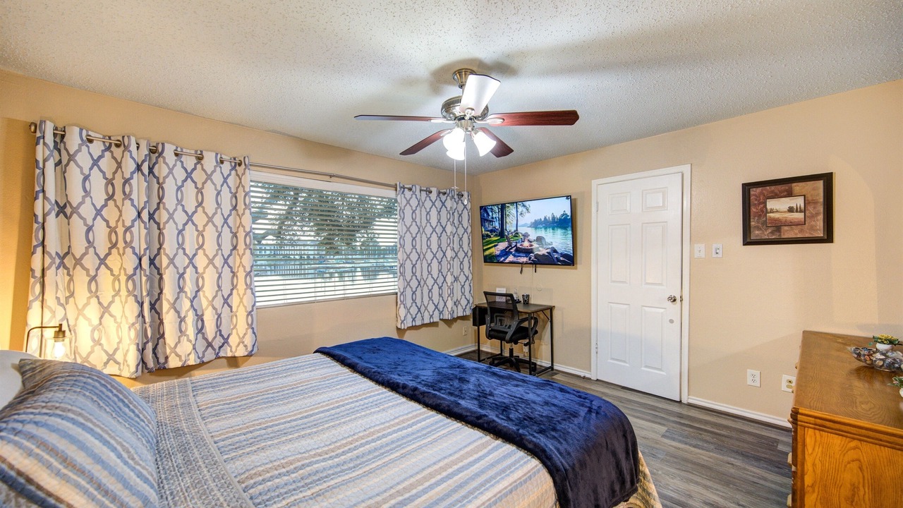 Photo of Bedroom in Walden on Lake Conroe