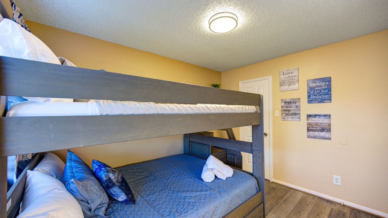Photo of Bedroom in Walden on Lake Conroe