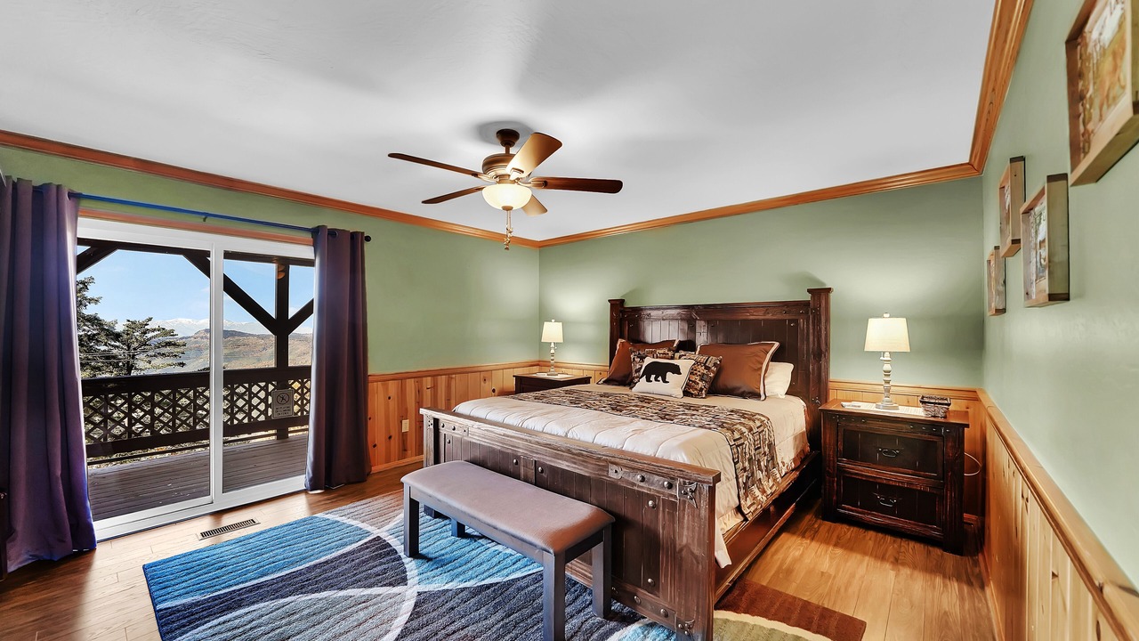 Photo of Bedroom in Running Springs