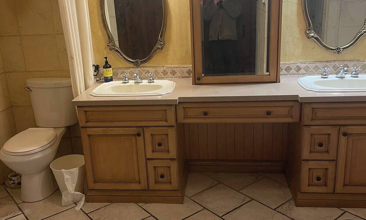 Photo of Bathroom in Colebrook