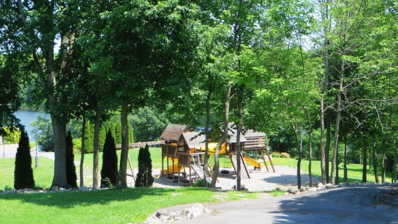 Photo of Others in Colebrook