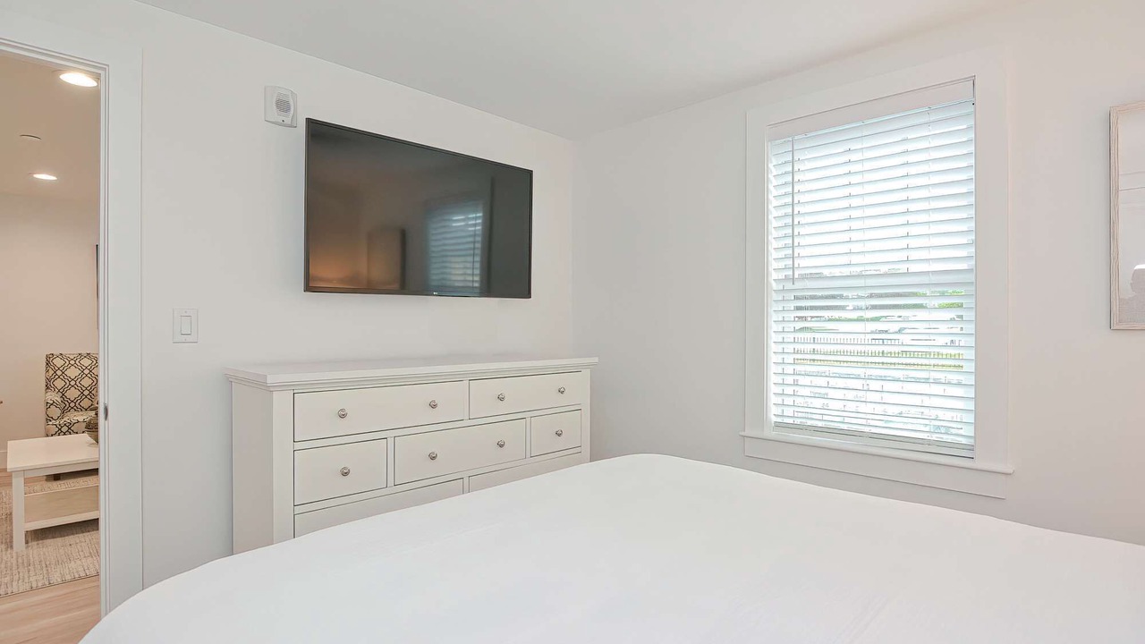 Photo of Bedroom in Plymouth Cultural District
